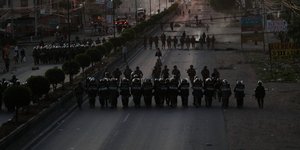 Αστυνομικοί σε δρόμο της Βολιβίας
