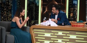 Η ηθοποιός Αμαλία Βακάλη στον Γρηγόρη Αρναούτογλου