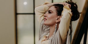 Δήμητρα Ματσούκα σέξι πόζα