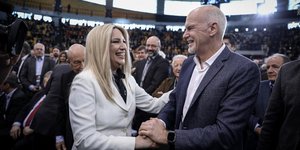 Φώφη Γεννηματά και Γιώργος Παπανδρέου στο συνέδριο του ΚΙΝΑΛ