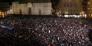 «Οι Σαρδέλες» στους δρόμους της Ιταλίας κατά του Ματέο Σαλβίνι
