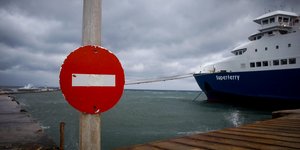 Η κακοκαιρία φέρνει προβλήματα στα ακτοπλοϊκά δρομολόγια