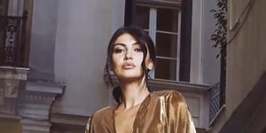 Η Κέισι του GNTM 2 με χρυσό φόρεμα