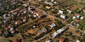 Η Κινέτα από ψηλά μετά την κακοκαιρία