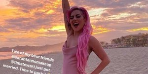 Η Lady Gaga με ροζ σατέν φόρεμα