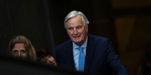 Ο Μισέλ Μπαρνιέ