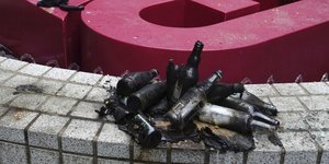 Βόμβες μολότοφ κατά των Αστυνομικών Αρχών