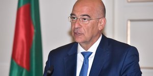 Νίκος Δενδιας