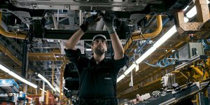 Νέο πρότυπο εργοστάσιο από τη Nissan