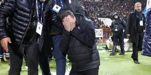 Ο Οσκαρ Γκαρθία, την στιγμή του τραυματισμού του στην Τούμπα