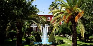 Η είσοδος στο Πάντειο Πανεπιστήμιο