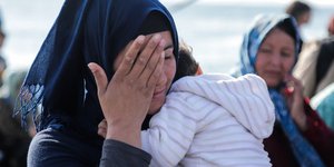 προσφυγας μαντίλι μωρό