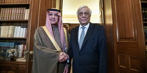 Συνάντηση του Προέδρου της Δημοκρατίας Προκόπη Παυλόπουλου, με τον υπουργό Επικρατείας για Εξωτερικές Υποθέσεις του Βασιλείου της Σαουδικής Αραβίας, Adel al Jubeir 