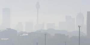 Τοξικό νέφος καλύπτει το Σίδνεϊ