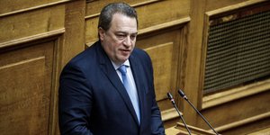 Ο Προέδρος της Επιτροπής Αναθεώρησης Ευριπίδης Στυλιανίδης