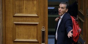 Ο Ευκλείδης Τσακαλώτος στη Βουλή