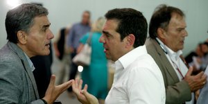 Τσακαλώτος και Τσίπρας σε Κεντρική Επιτροπή του ΣΥΡΙΖΑ