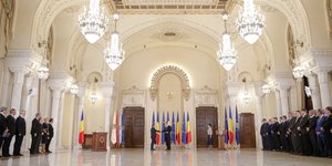 ρουμανικη βουλη βουλευτες
