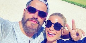 Ο Χάρης Βαρθακούρης με τη σύζυγό του, Αντελίνα