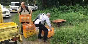 πωνες χρησιμοποιούν εξωσκελετούς στην εργασία τους