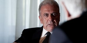 Ο Δημήτρης Αβραμόπουλος