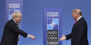 Ο Μπόρις Τζόνσον με τον Ντόναλντ Τραμπ