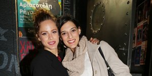 Η Έλλη Τρίγγου με τη Χριστίνα Χειλά Φάμελη