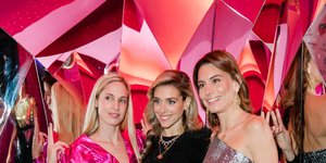 Μαριάννα Βαρδινογιάννη, Λάουρα Λαλαούνη, Εμιλυ Βαφειά