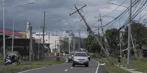 Μεγάλες καταστροφές από τον τυφώνα Καμούρι στις Φιλιππίνες
