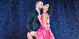 Η Κέισι Μίσιου φωτογραφίζεται με τον αγαπημένο της