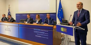 Ο Κωστής Χατζηδάκης