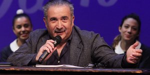 Ο Λάκης Λαζόπουλος