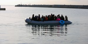 Πρόσφυγες και μετανάστες