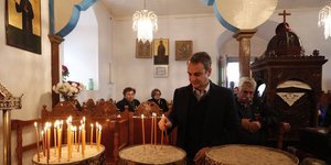 Ο Μητσοτάκης σε εκκλησία στην Κάσο