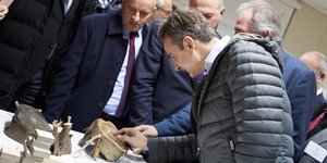 Επίσκεψη Μητσοτάκη στο Τμήμα Δασολογίας, Επιστημών Ξύλου και Σχεδιασμού στην Καρδίτσα