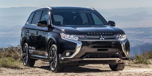 Μηδενικός εταιρικός φόρος για το plug in υβριδικό Mitsubishi Outlander