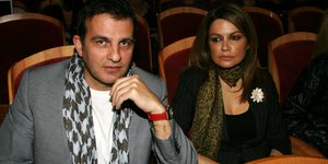 Βασίλης Νομικός και Μάριον Μιχελιδάκη στο θέατρο