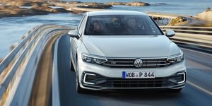 VW Passat GTE: Με ηλεκτρική αυτονομία 56 χιλιομέτρων
