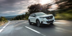 H Peugeot λανσάρει το νέο 2008 