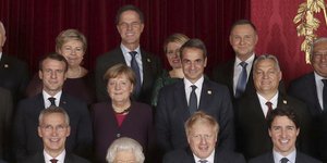 Η πρόεδρος της Σλοβακίας πίσω από τον Κυριάκο Μητσοτάκη