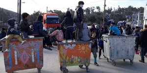 Διαμαρτυρία μεταναστών στη Μόρια