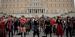 Από τους δρόμους της Χιλής συγκέντρωση στο... Σύνταγμα