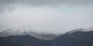 Τα Λευκά Ορη χιονισμένα