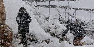 Χιόνια, κρύο και παγωμένη βροχή