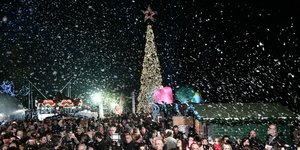 Χριστούγεννα δέντρο στο Πεδίο Αρεως