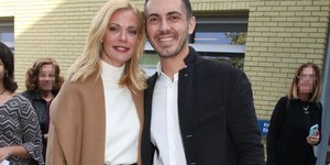Η Ζέτα Μακρυπούλια με τον Μιχάλη Χατζηγιάννη