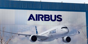 Η Airbus θα πληρώσει 3,6 δισεκατομμύρια ευρώ για να κλείσει δικαστικές έρευνες σε βάρος της για διαφθορά