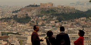 Κόσμος βλέπει την Ακρόπολη με αφρικανική σκόνη