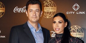 Η Ιωάννα Μπούκη εύχεται χρόνια πολλά στον Αντώνη Σρόιτερ