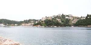 Εικόνα από το νησάκι των Παξών, ανοιχτά του οποίου συνέβη το πολύνεκρο ναυάγιο